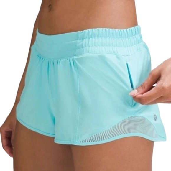 lululemon athletica Pants - Lululemon Hotty Hot Shorts Low-Rise 2.5"
